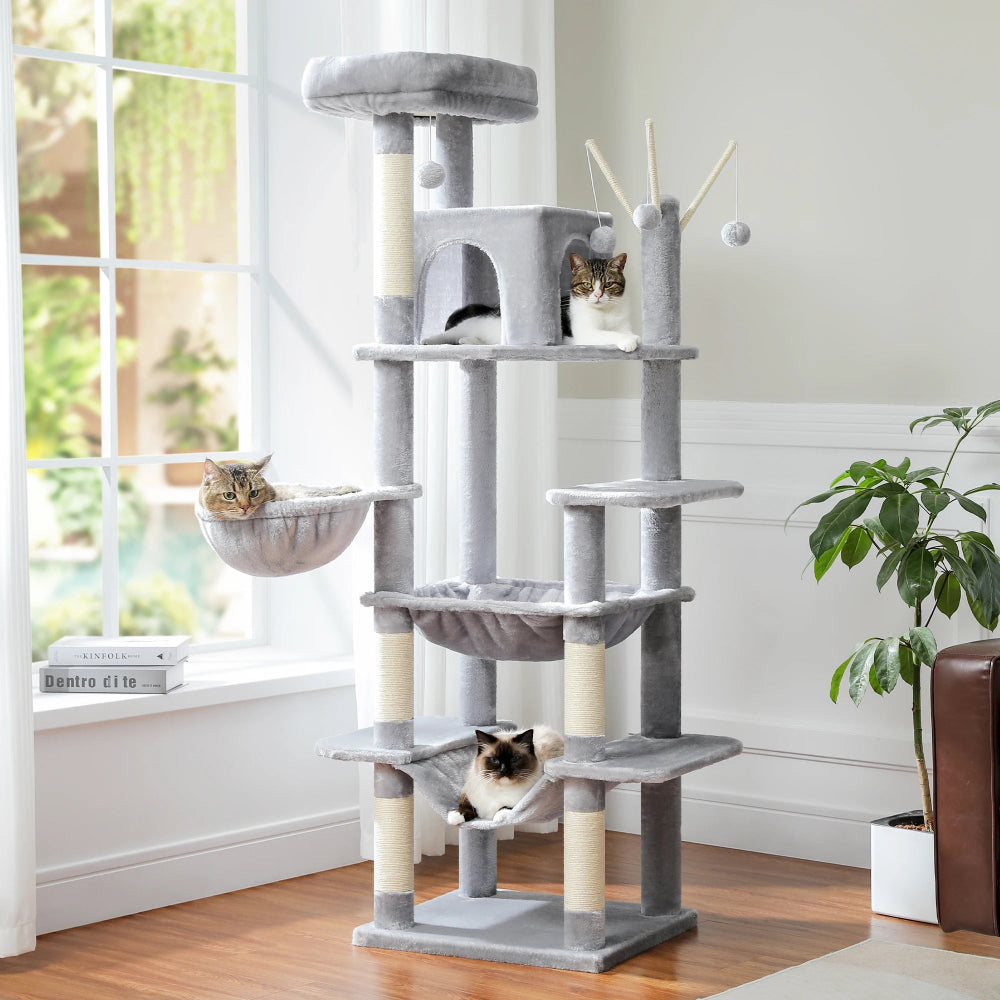 Arbre à chat XXL 175cm gris dans un salon